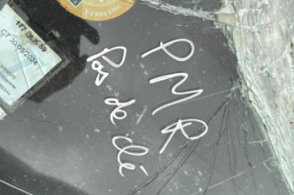 Moteur essuie glace arriere VOLKSWAGEN GOLF 5