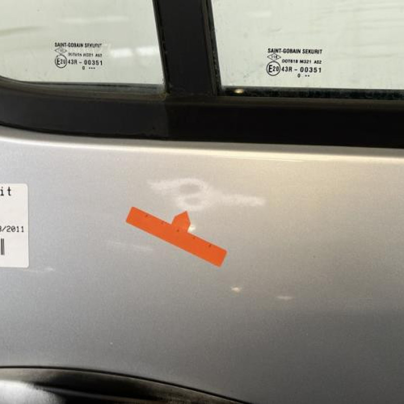 Porte arriere droit DACIA SANDERO 1 Photo n°3