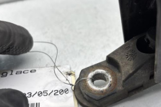 Bras essuie glace arriere PEUGEOT 307