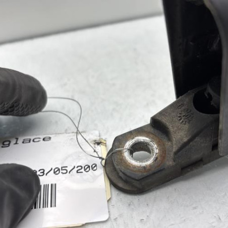 Bras essuie glace arriere PEUGEOT 307