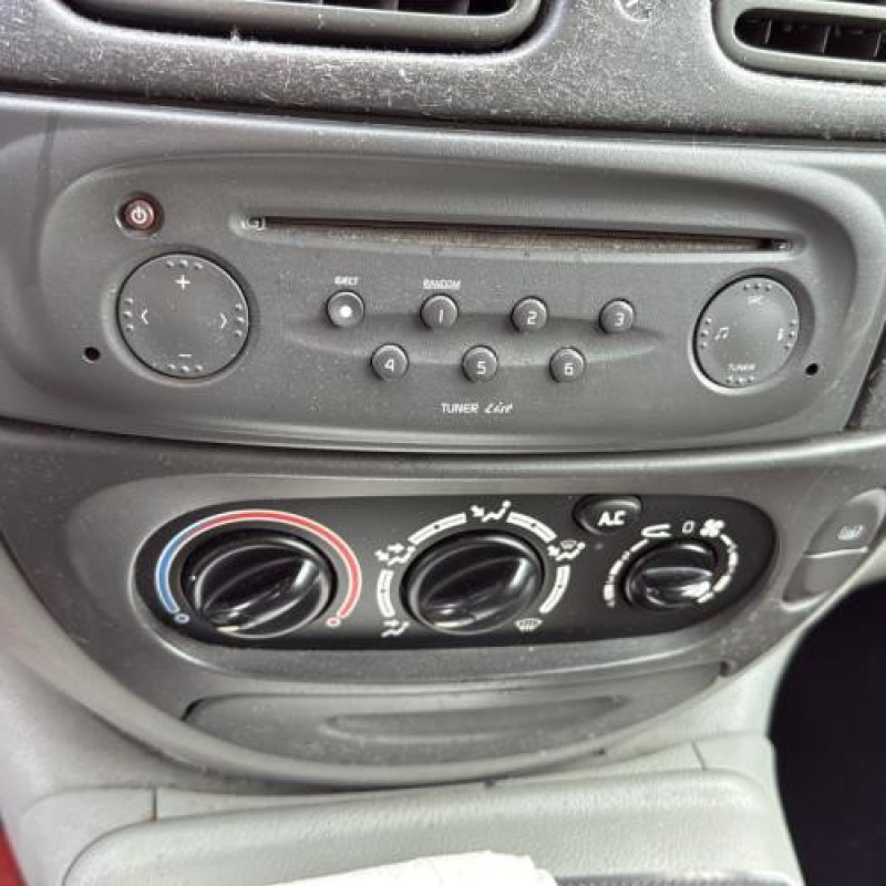 Bras essuie glace arriere RENAULT SCENIC 1 Photo n°20