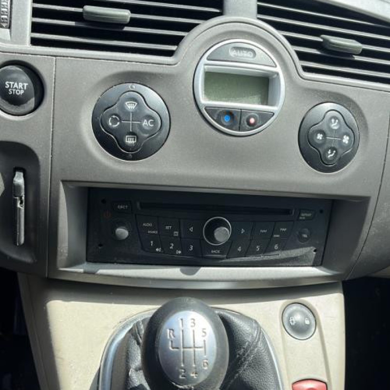 Ceinture avant gauche RENAULT SCENIC 2 Photo n°13