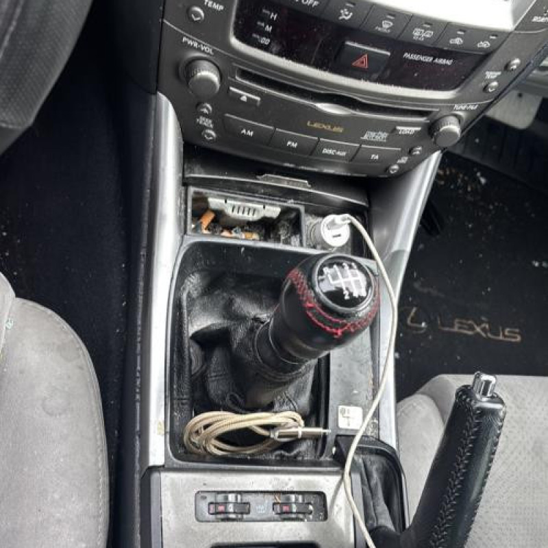 Porte arriere gauche LEXUS IS 2 Photo n°18