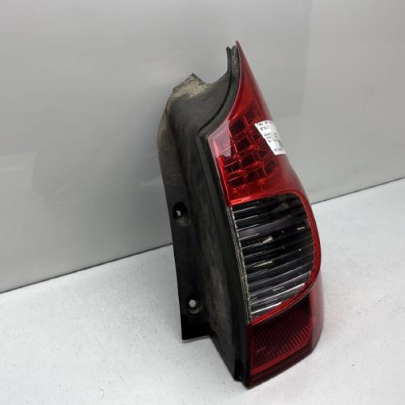 Feu arriere principal droit (feux) RENAULT SCENIC 2 Photo n°3