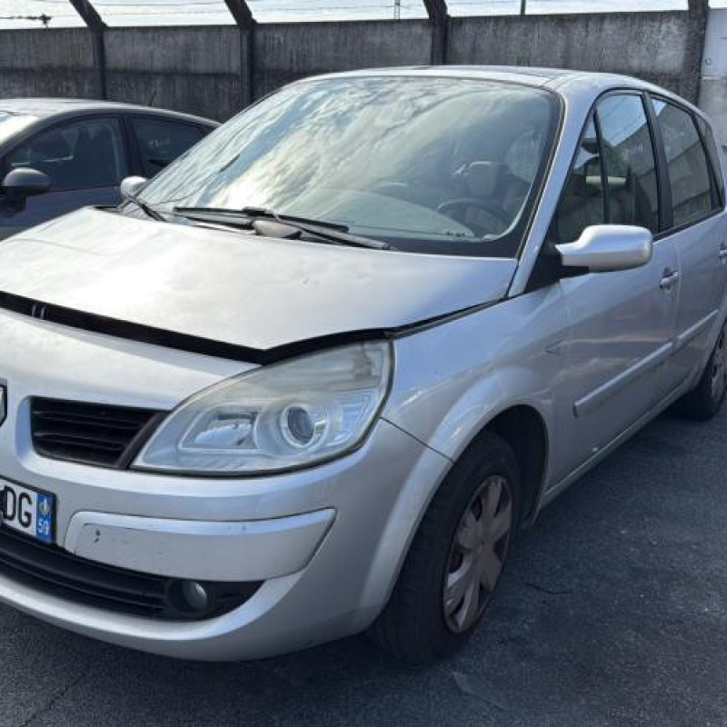 Face avant RENAULT SCENIC 2 Photo n°17