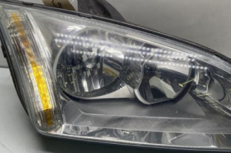 Optique avant principal droit (feux)(phare) FORD FOCUS 2 Photo n°1