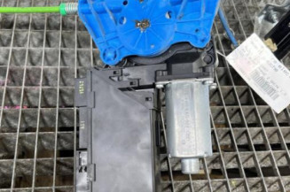 Leve vitre electrique avant gauche AUDI A4 2