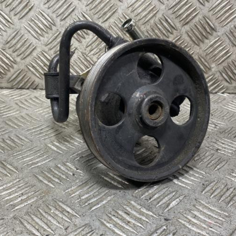 Pompe de direction PEUGEOT 306 Photo n°1