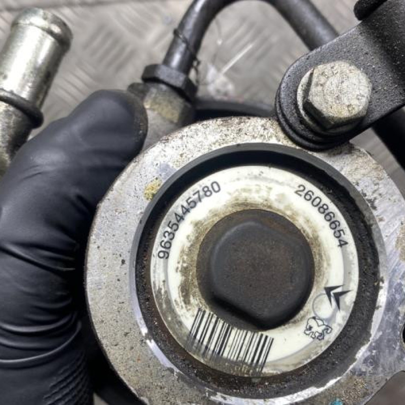 Pompe de direction PEUGEOT 306 Photo n°3