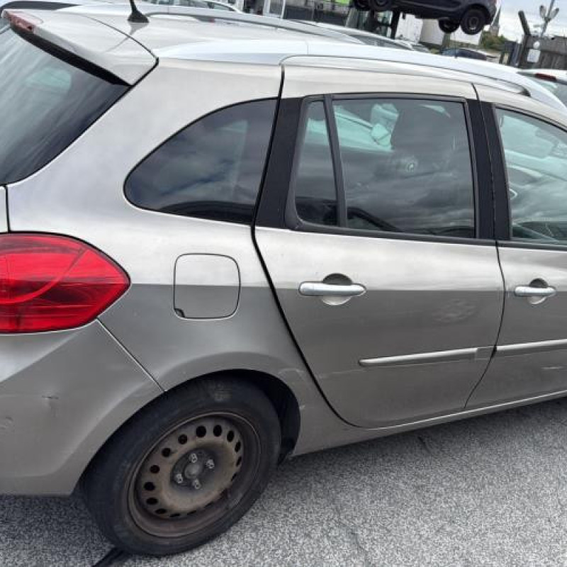 Moteur essuie glace avant RENAULT CLIO 3 Photo n°13