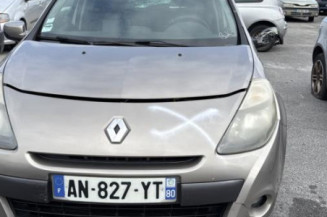 Moteur essuie glace avant RENAULT CLIO 3