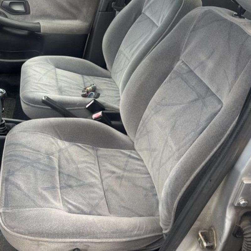 Pompe de direction PEUGEOT 306 Photo n°16