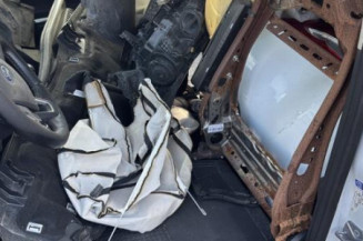 Feu arriere secondaire droit (feux) FORD C-MAX 2