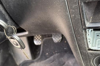 Fermeture de capot VOLKSWAGEN GOLF 4