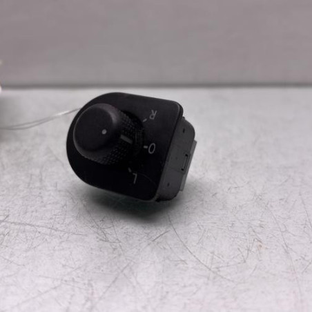 Commande retroviseurs VOLKSWAGEN GOLF 4