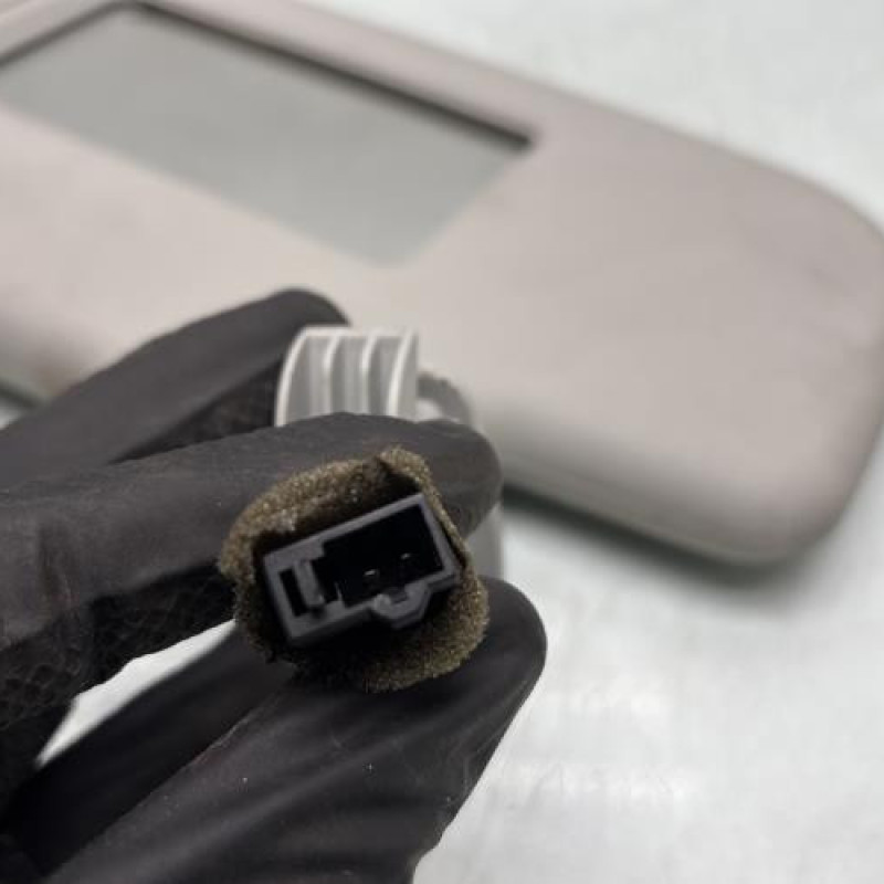 Pare soleil gauche VOLKSWAGEN GOLF 4 Photo n°3