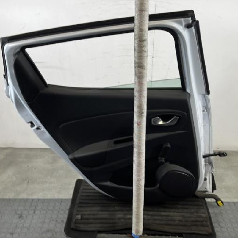 Porte arriere gauche RENAULT CLIO 4 Photo n°8
