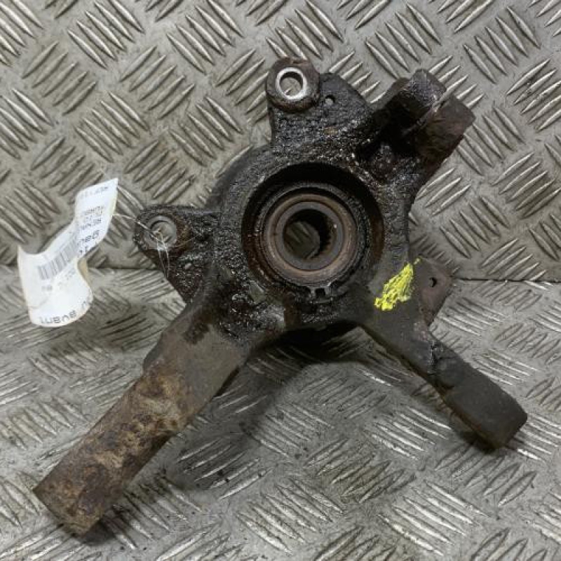 Pivot de moyeu avant gauche RENAULT CLIO 3 Photo n°1