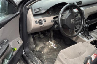 Face avant VOLKSWAGEN PASSAT 5