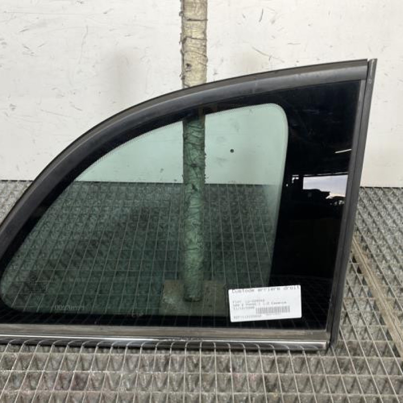 Custode arriere droit FIAT 500 2 Photo n°1