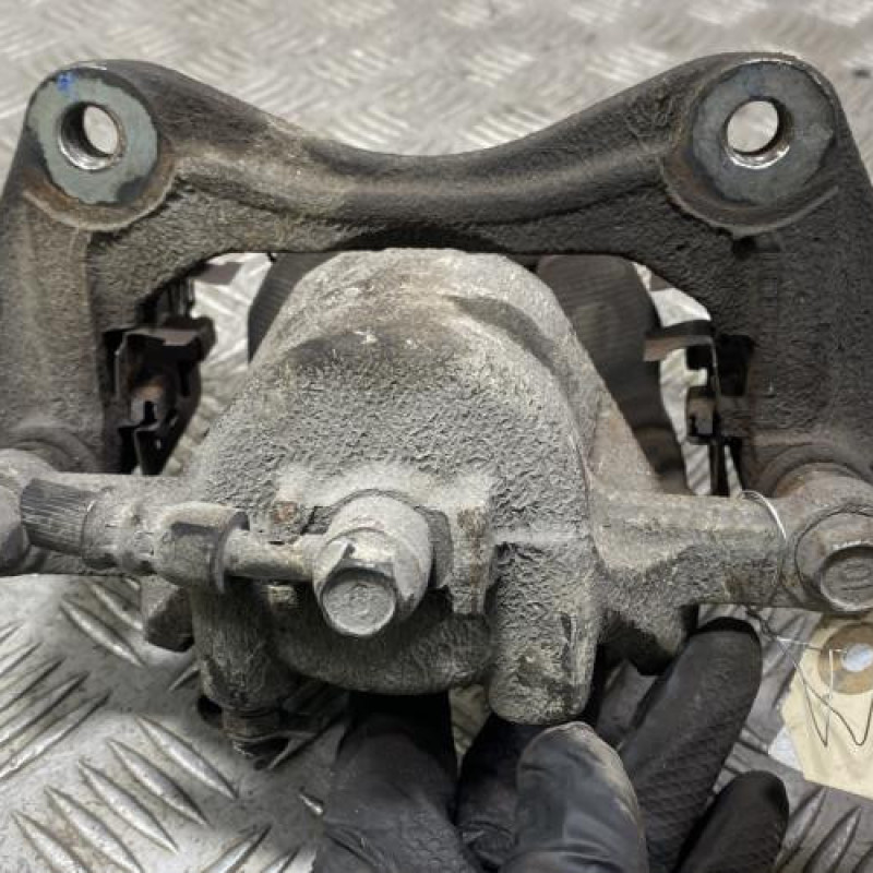 Etrier avant droit (freinage) HYUNDAI I 20 2 Photo n°5