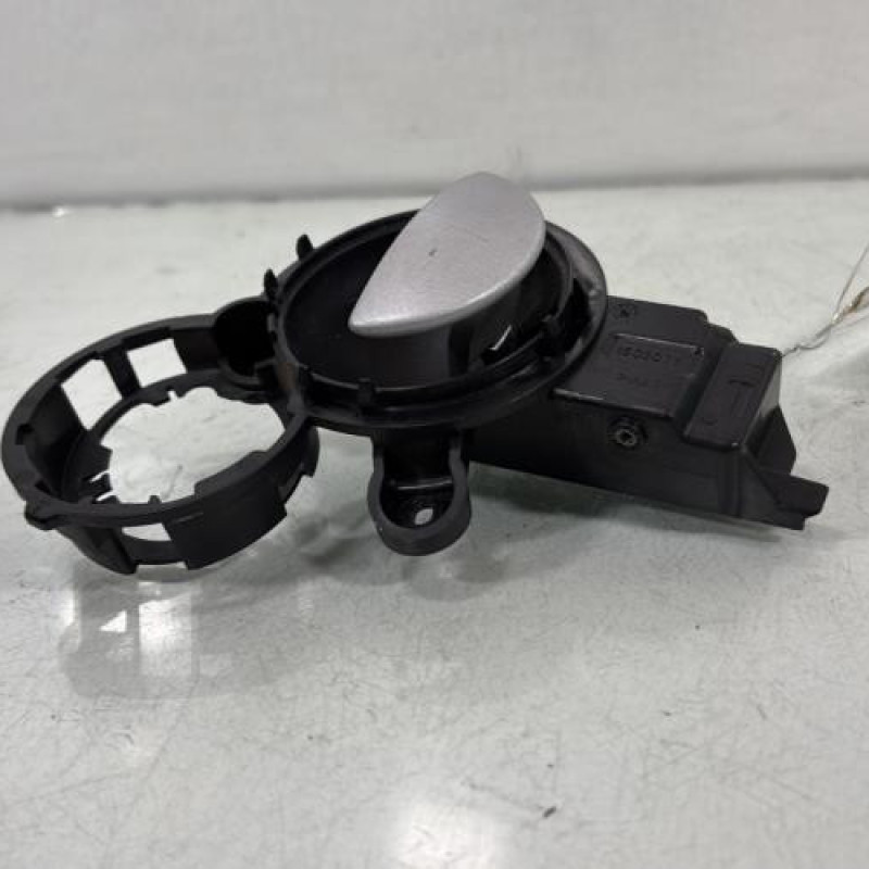 Poignee interieur avant gauche MINI MINI 1 R50/R53 Photo n°2