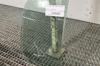 Custode arriere droit (porte) RENAULT CLIO 2