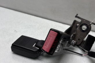 Attache ceinture arriere gauche RENAULT MEGANE 3 Photo n°1