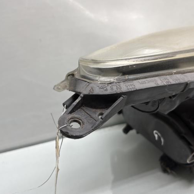 Optique avant principal gauche (feux)(phare) OPEL CORSA D Photo n°5