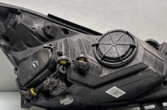 Optique avant principal gauche (feux)(phare) OPEL CORSA D