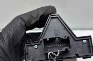 Bouton de warning OPEL CORSA D