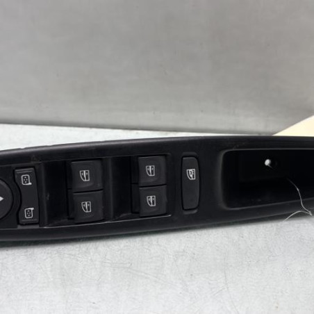 Interrupteur de leve vitre avant gauche RENAULT MEGANE 3 Photo n°1