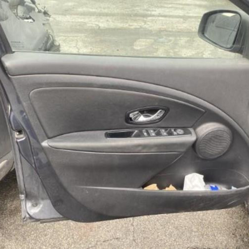 Interrupteur de leve vitre avant gauche RENAULT MEGANE 3 Photo n°7