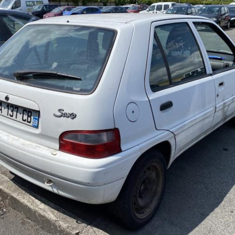 Porte arriere droit CITROEN SAXO Photo n°9