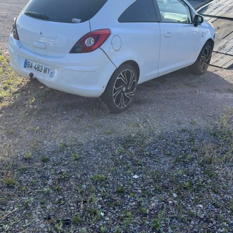 Pulseur d'air OPEL CORSA D Photo n°10