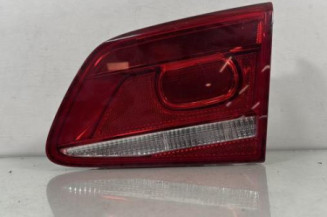 Feu arriere secondaire droit (feux) VOLKSWAGEN PASSAT 6 Photo n°1