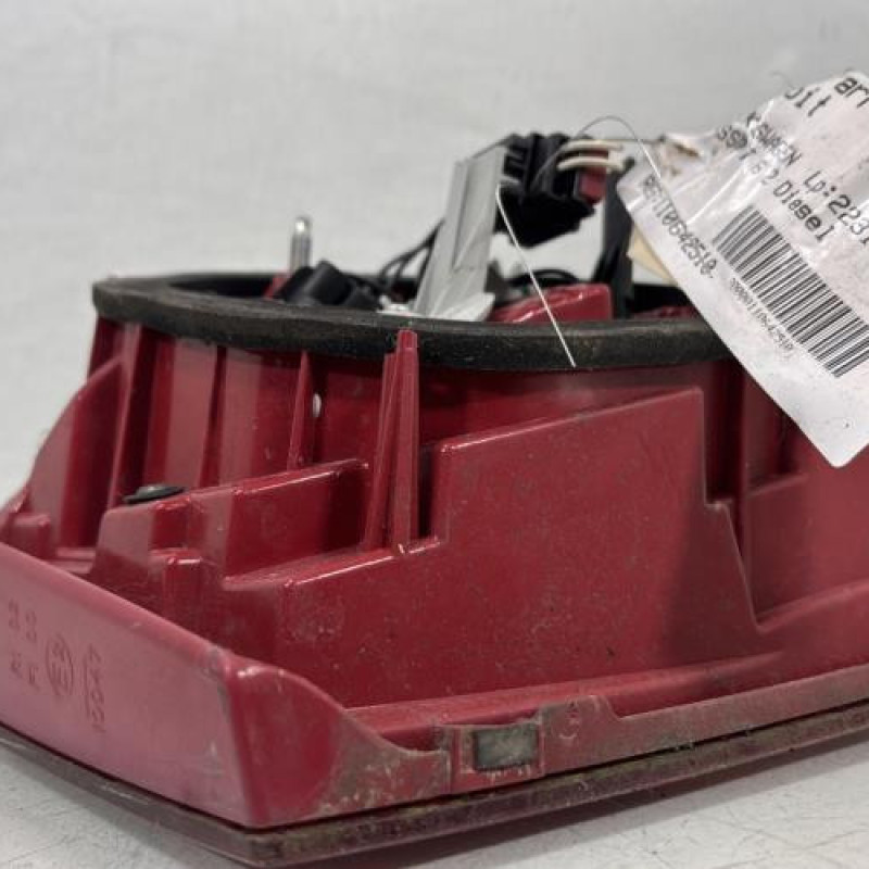 Feu arriere secondaire droit (feux) VOLKSWAGEN PASSAT 6 Photo n°3