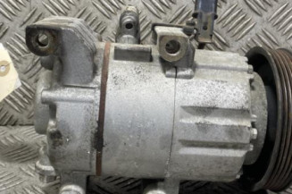 Compresseur clim HYUNDAI I 20 2 Photo n°1