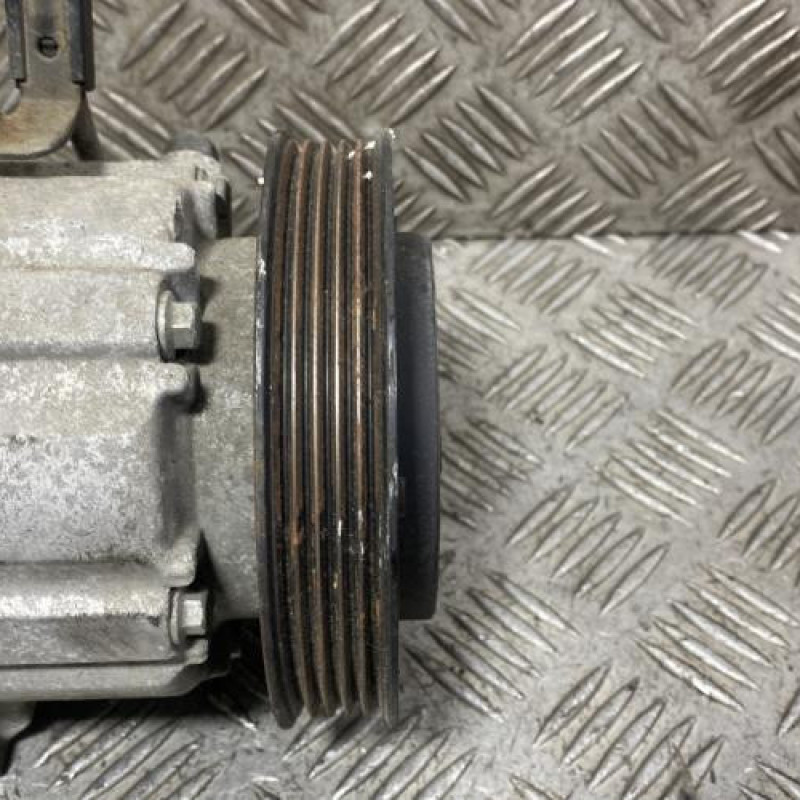 Compresseur clim HYUNDAI I 20 2 Photo n°2