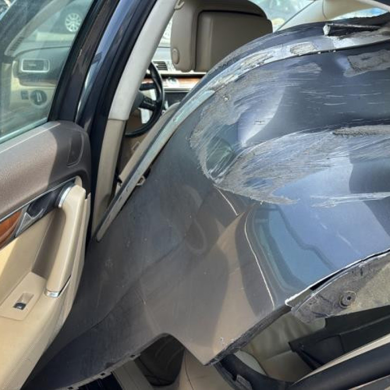 Poignee interieur arriere gauche VOLKSWAGEN PASSAT 6 Photo n°14