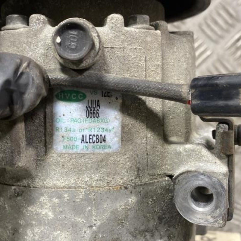 Compresseur clim HYUNDAI I 20 2 Photo n°7