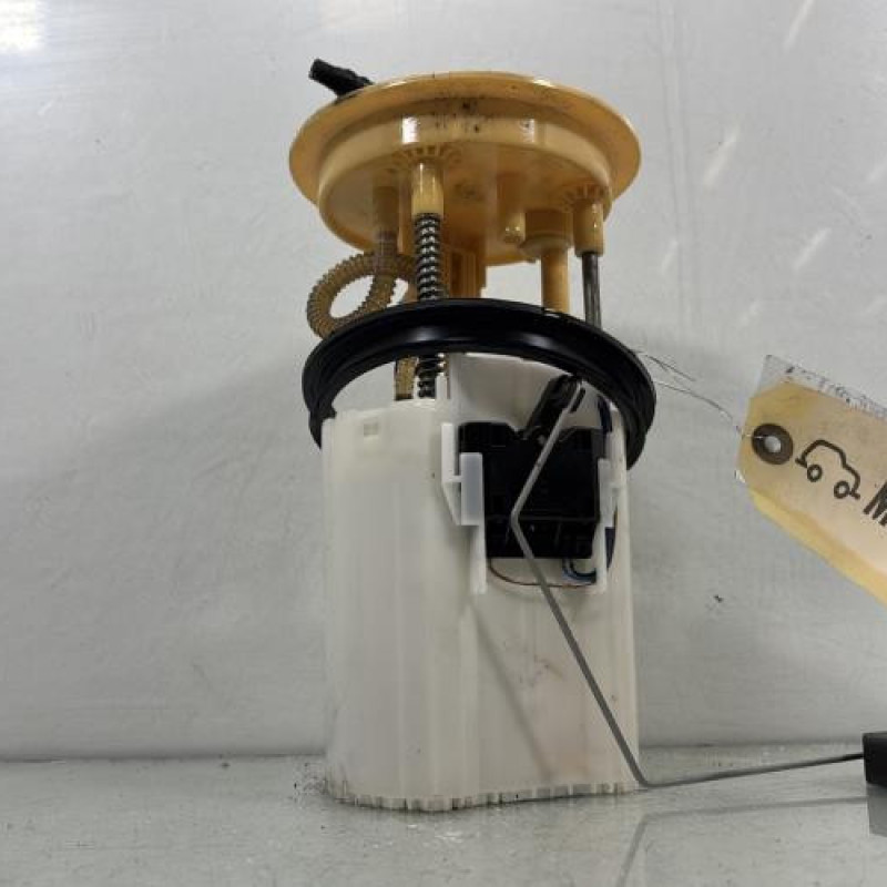 Pompe à carburant VOLKSWAGEN PASSAT 6 Photo n°4