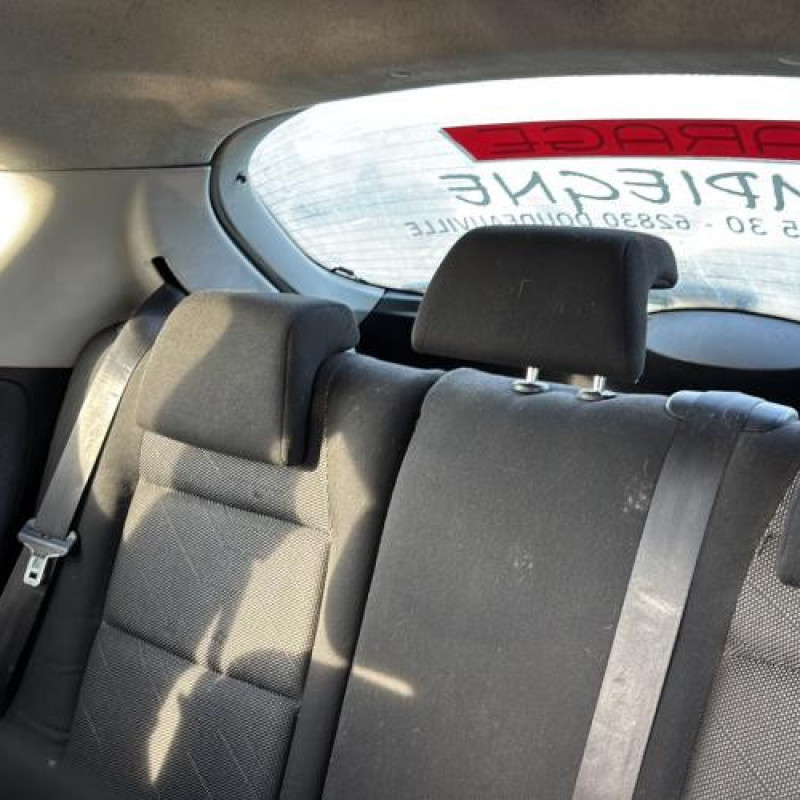 Ceinture arriere droit PEUGEOT 207 Photo n°14