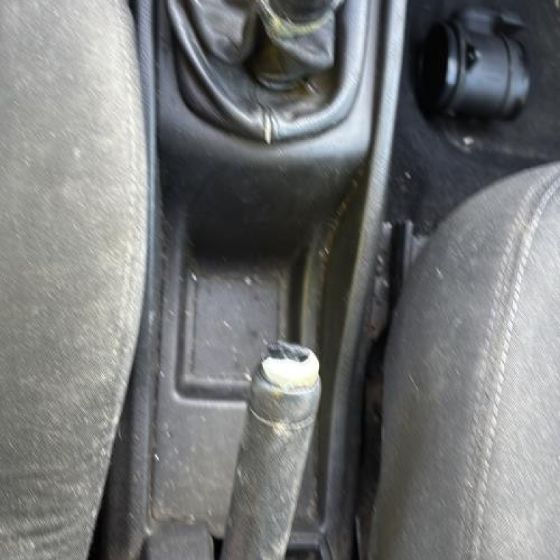 Ceinture arriere droit PEUGEOT 207 Photo n°17