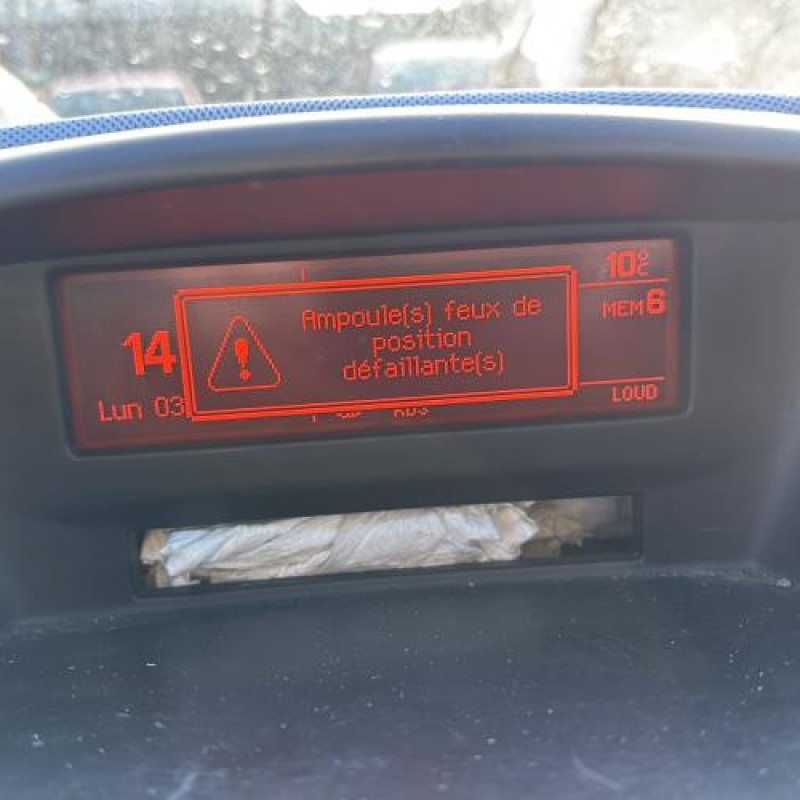 Ceinture arriere droit PEUGEOT 207 Photo n°20