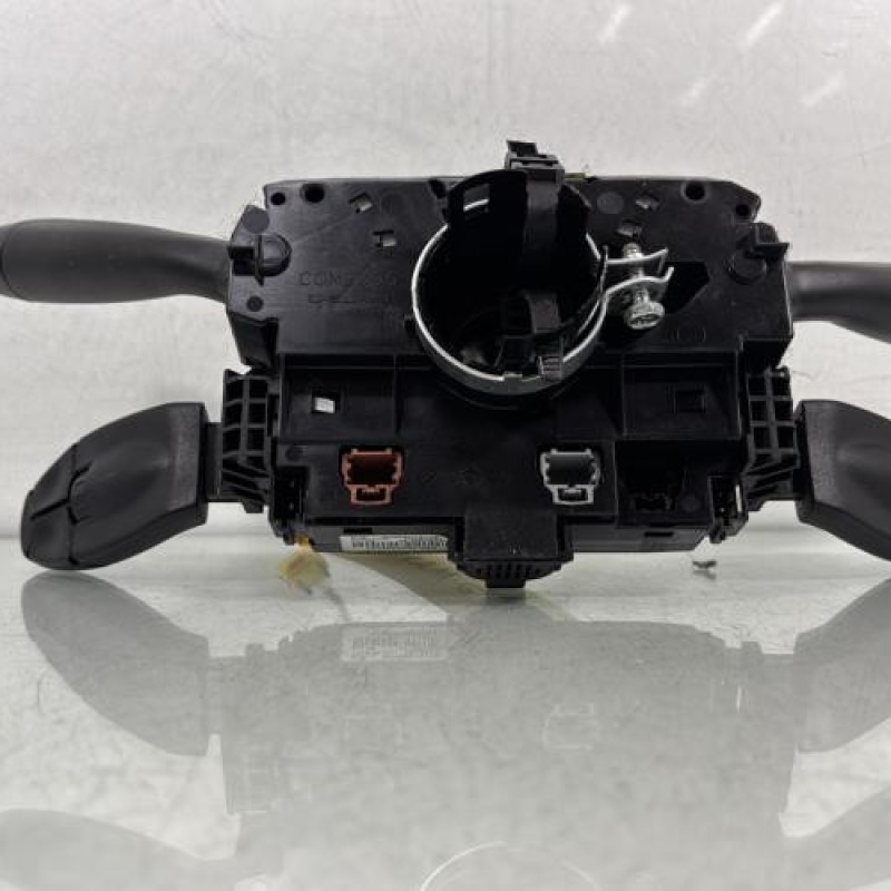 Com (Bloc Contacteur Tournant+Commodo Essuie Glace+Commodo Phare) PEUGEOT 308 1 Photo n°4