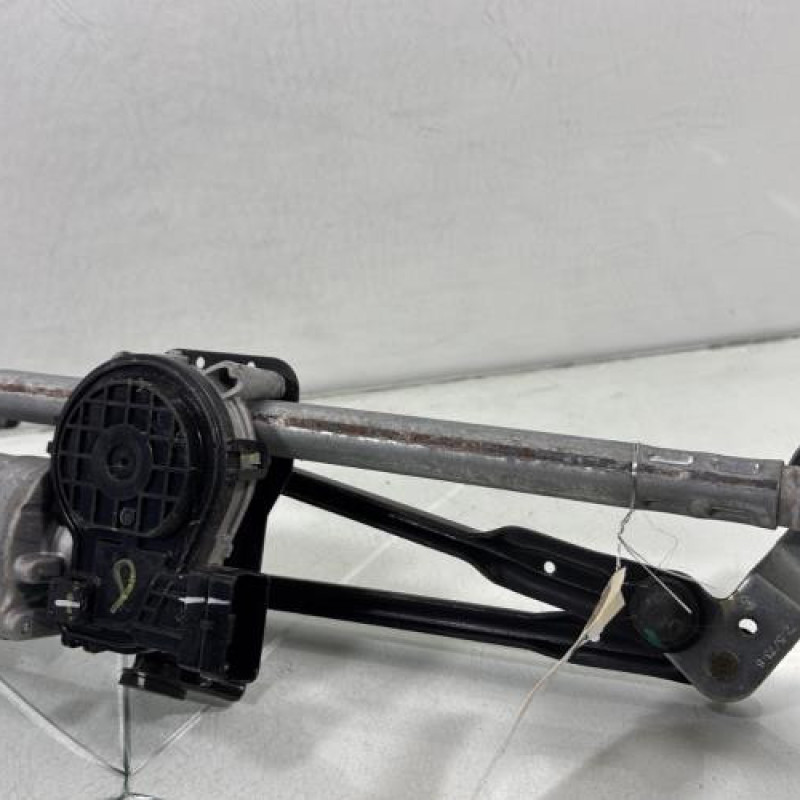 Moteur essuie glace avant HYUNDAI I 10 2 Photo n°3