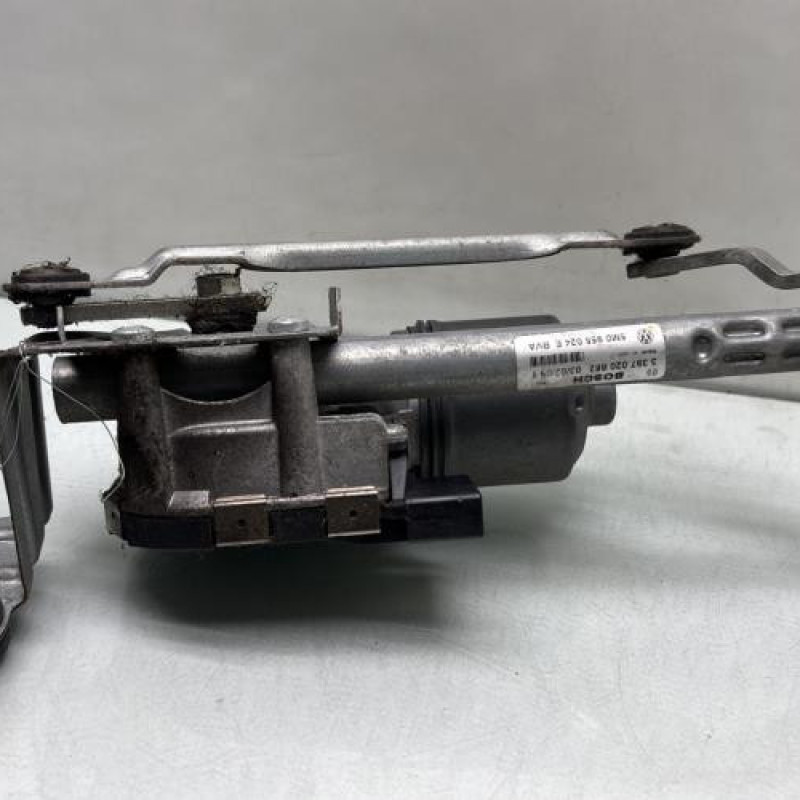 Moteur essuie glace avant droit VOLKSWAGEN GOLF PLUS Photo n°3