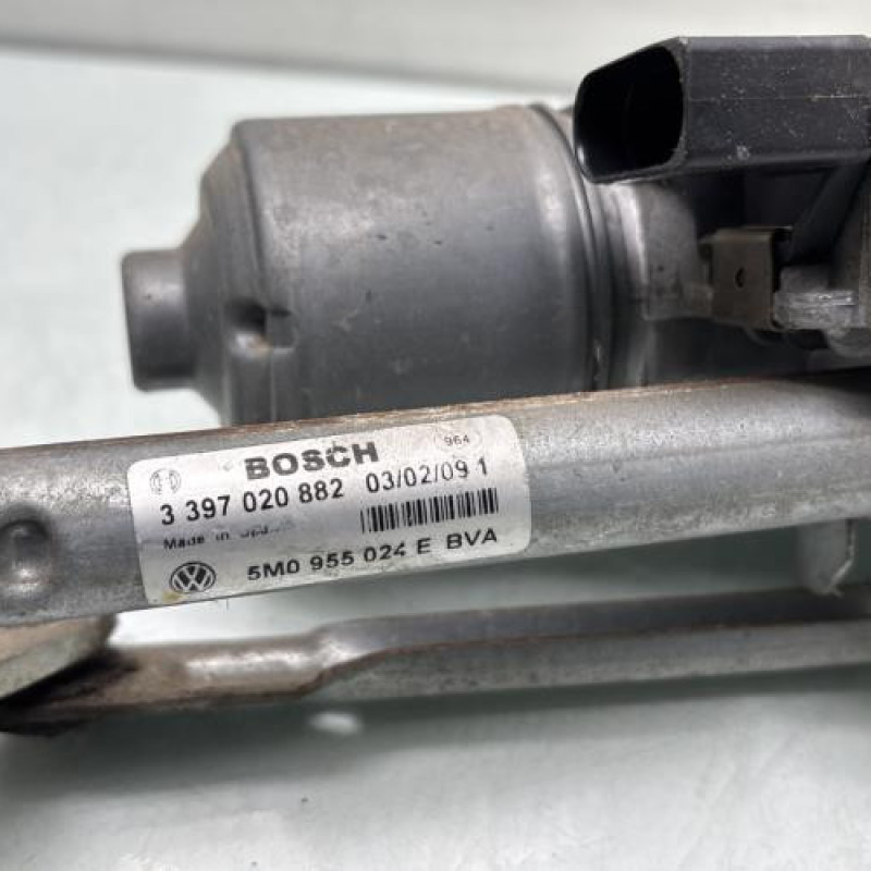 Moteur essuie glace avant droit VOLKSWAGEN GOLF PLUS Photo n°9