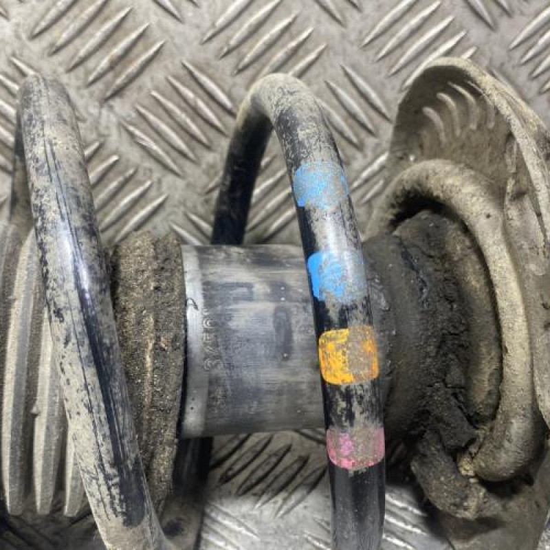 Amortisseur avant gauche VOLKSWAGEN GOLF PLUS Photo n°2